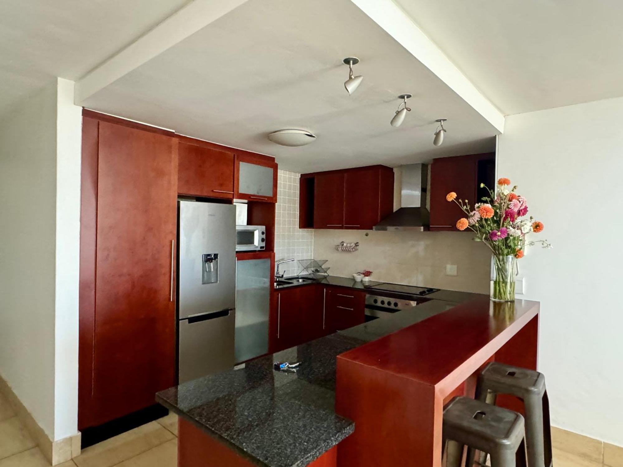 Loddey'S Self Catering Apartments - By Beach Collection Strand Exterior photo